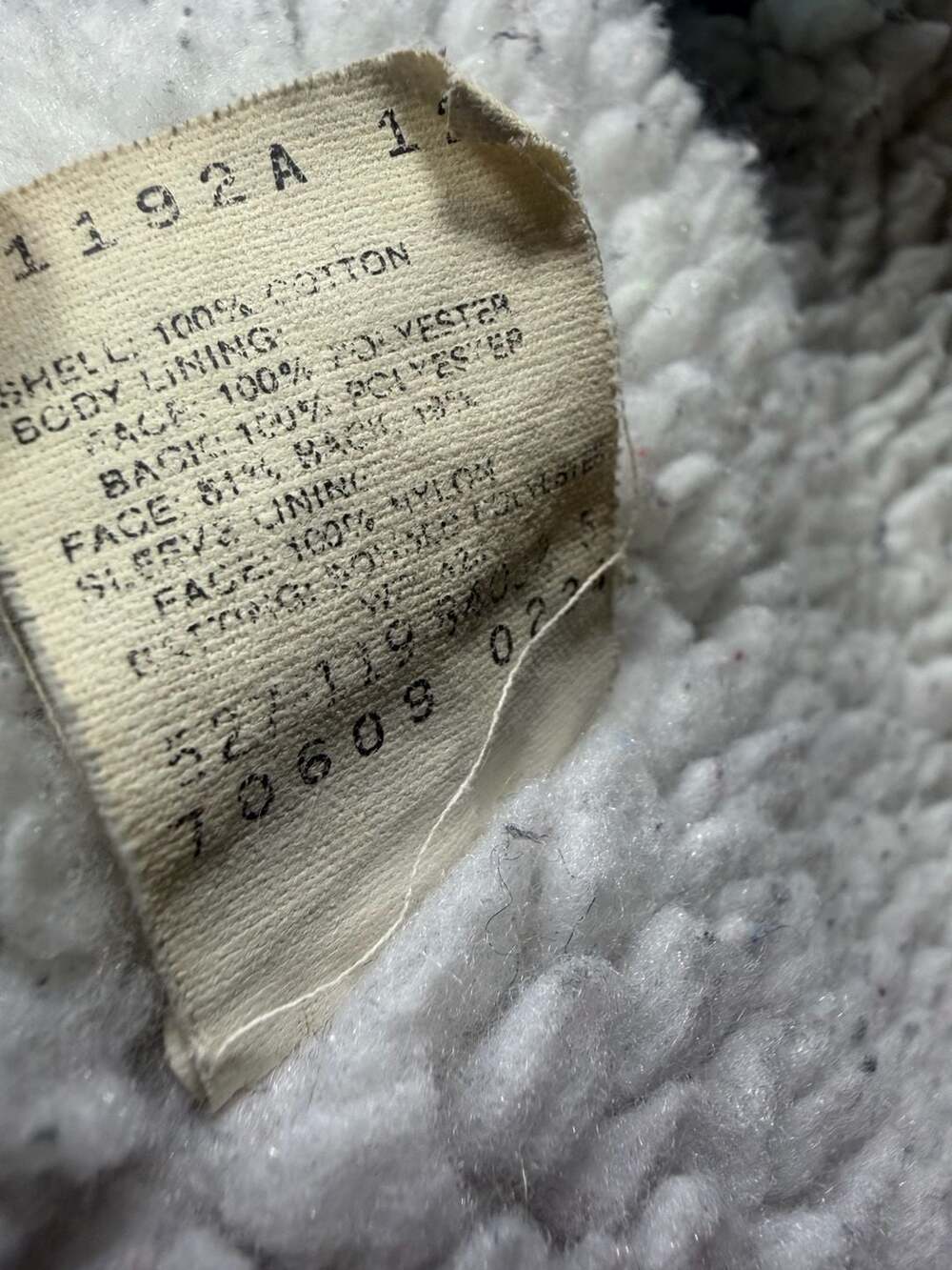 80’s Levi's Sherpa Denim Trucker Jacket Size 42 Blue USA Made Vintage - Picture 6 of 7